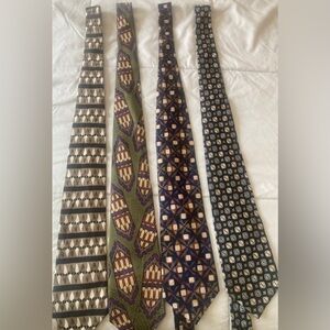 Men’s necktie bundle in neutrals